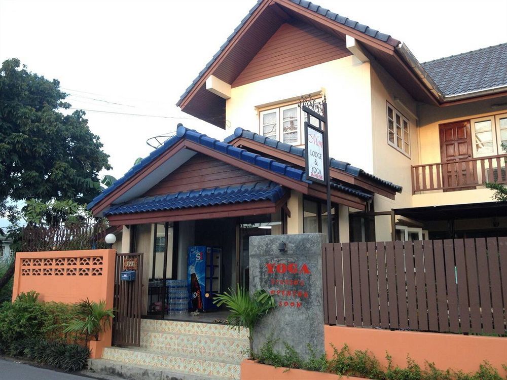 Mon Lodge & Yoga Donmueang Banguecoque Exterior foto