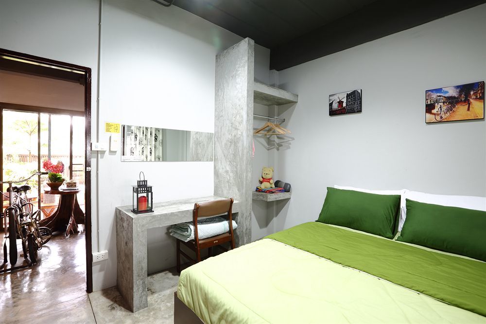 Mon Lodge & Yoga Donmueang Banguecoque Exterior foto